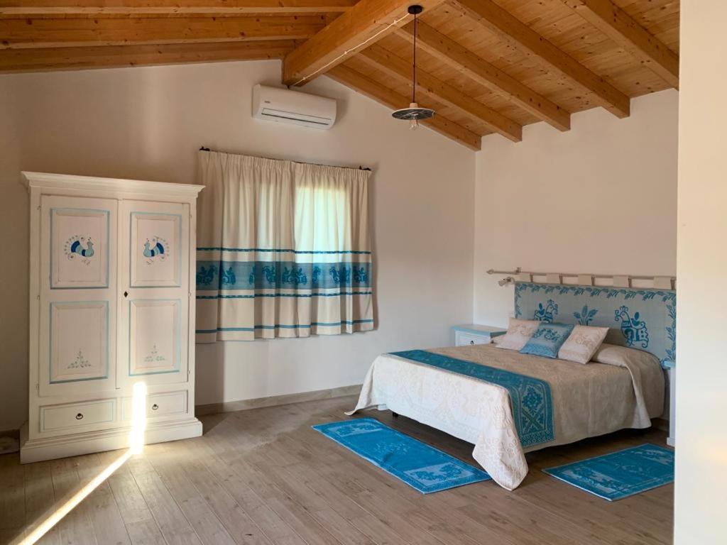 Tenute Venafiorita Loiri Porto San Paolo Zewnętrze zdjęcie