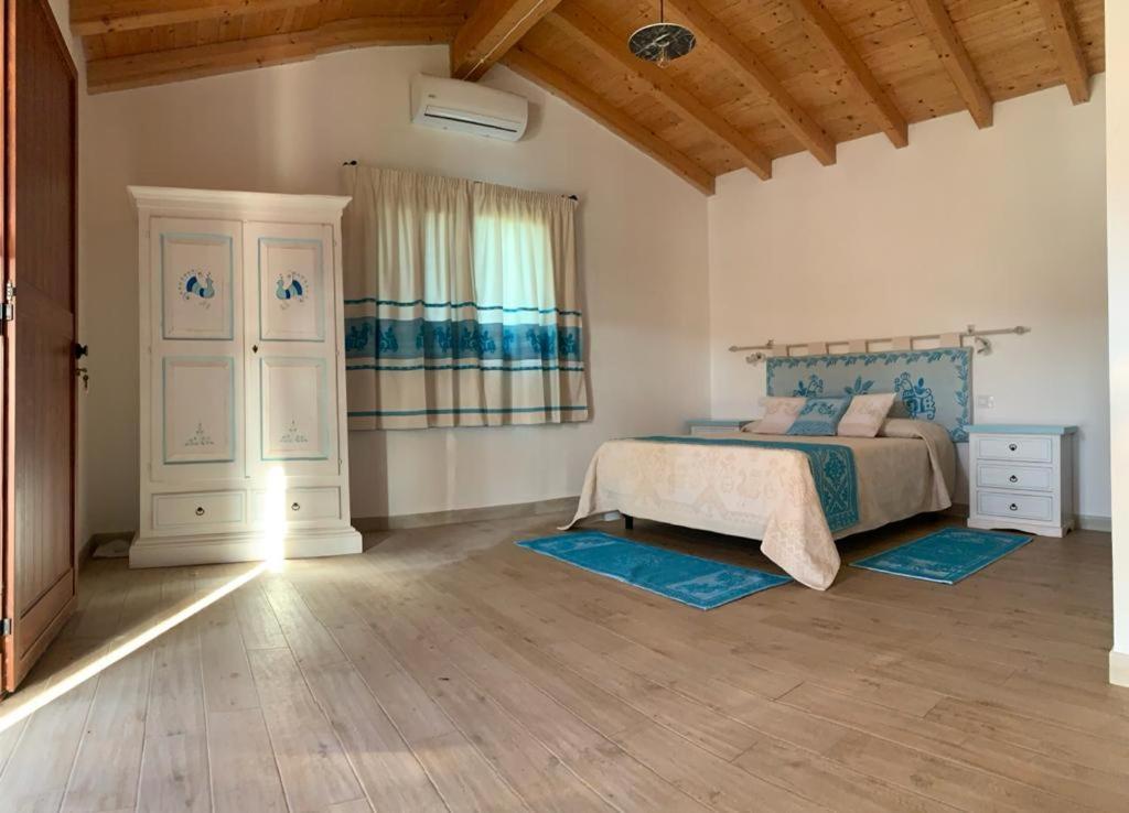 Tenute Venafiorita Loiri Porto San Paolo Zewnętrze zdjęcie