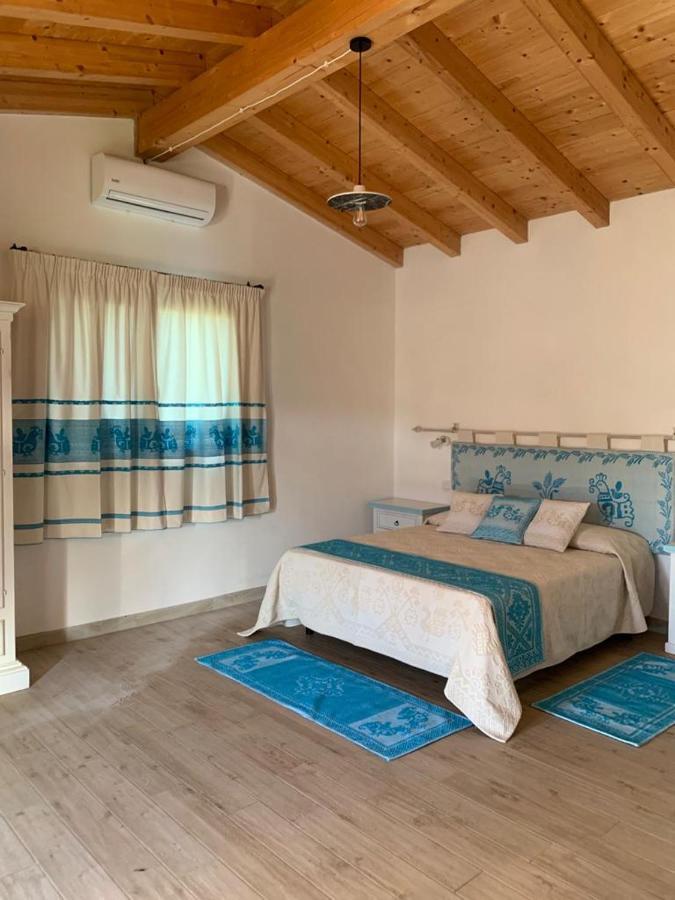 Tenute Venafiorita Loiri Porto San Paolo Zewnętrze zdjęcie